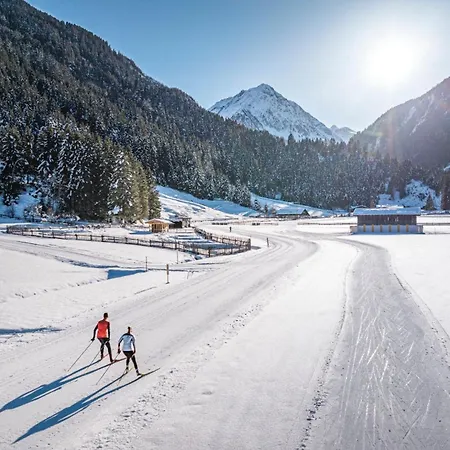 - New Opening - 12w13 Apartment *